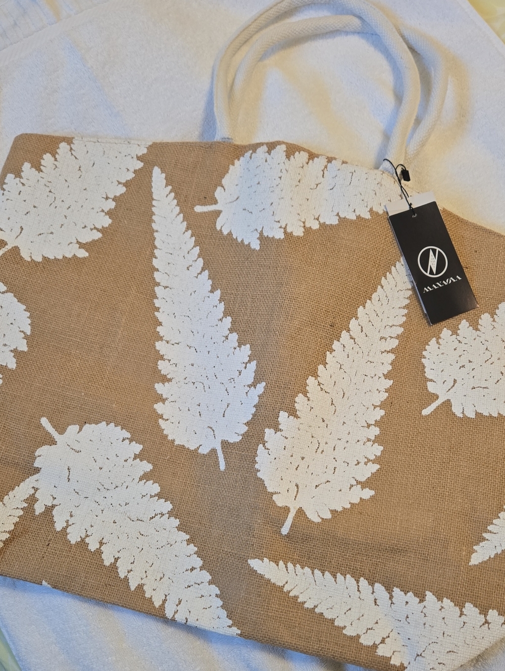 Manaola Tote